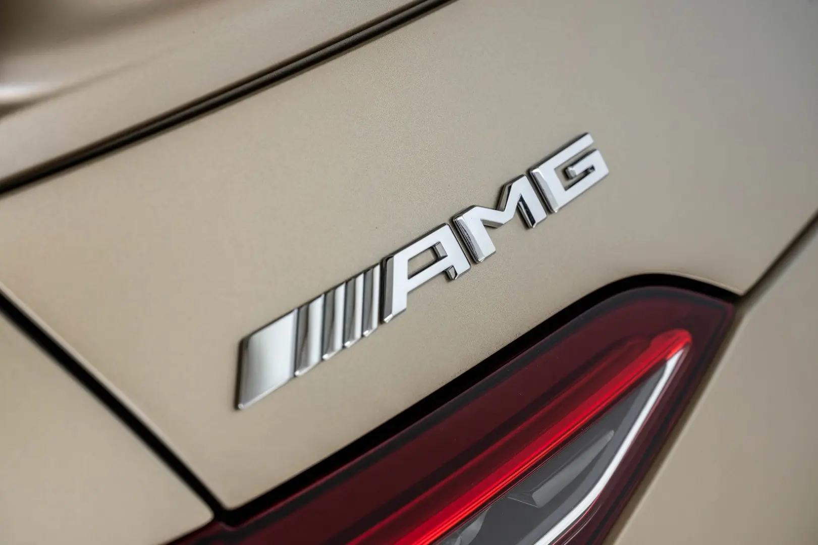 AMG GT 63 S E Perfo CARBON I+II MAGNO HIGH-CLASS