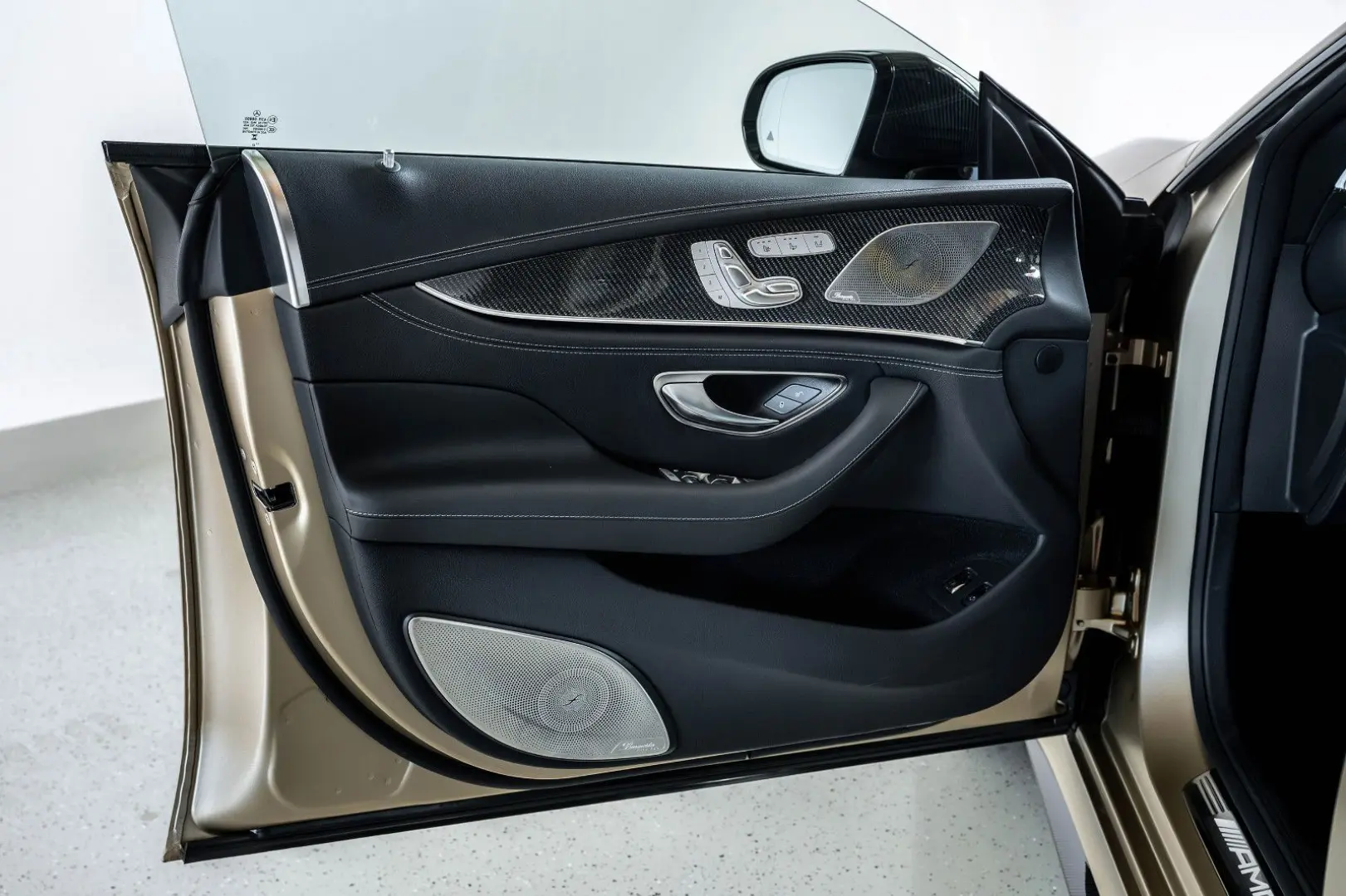 AMG GT 63 S E Perfo CARBON I+II MAGNO HIGH-CLASS