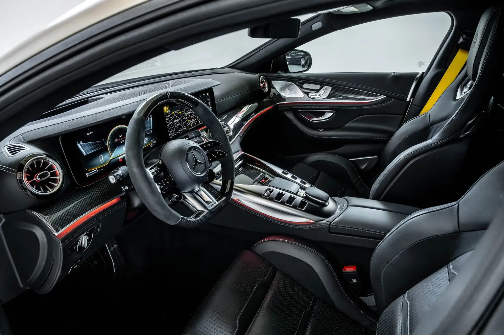 AMG GT 63 S E Perfo CARBON I+II MAGNO HIGH-CLASS