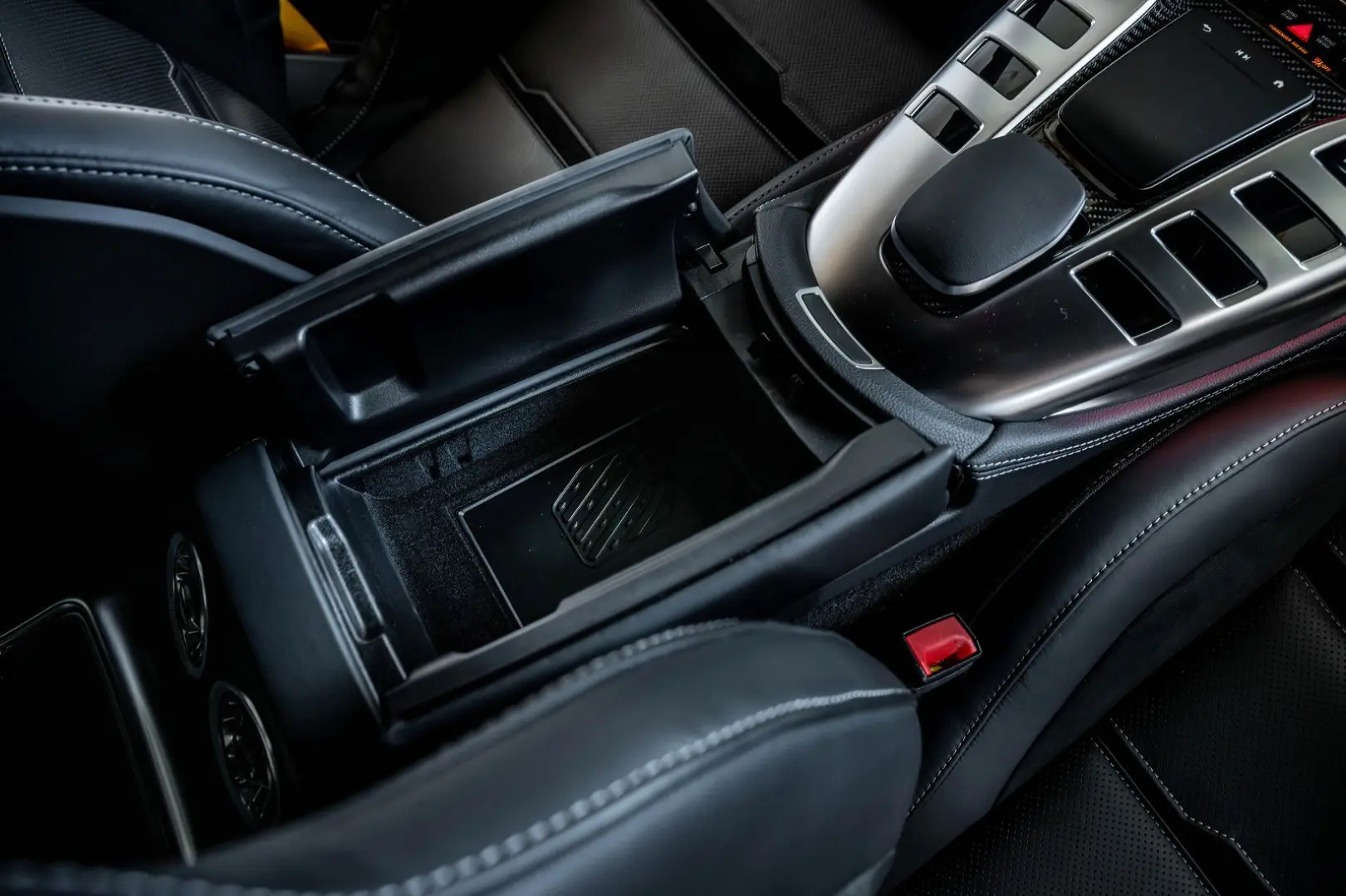 AMG GT 63 S E Perfo CARBON I+II MAGNO HIGH-CLASS