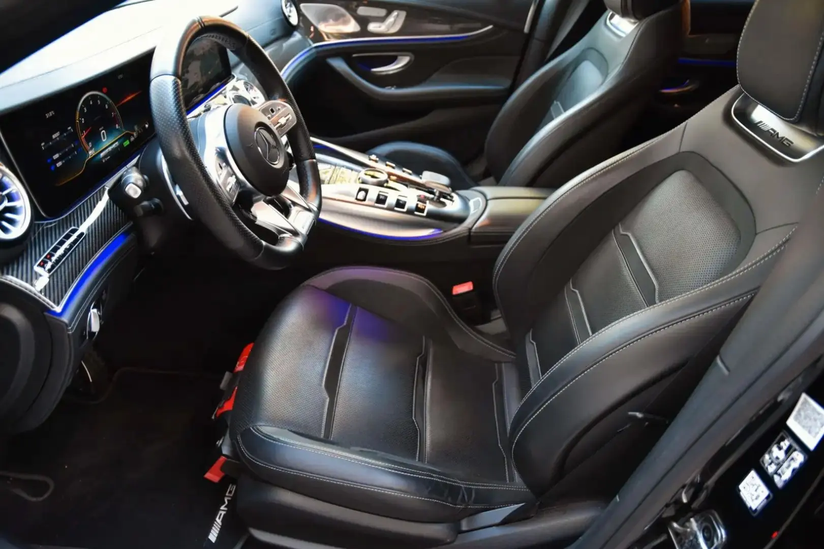 AMG GT 53 4-MATIC PREMIUMPLUS/CARBON/NIGHTPACK