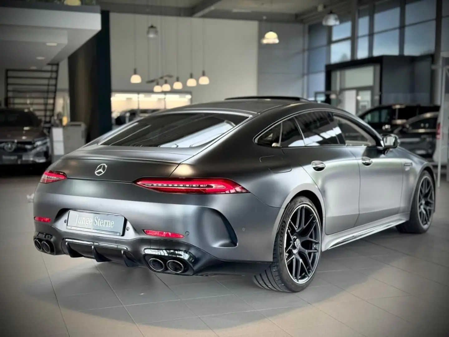 AMG GT 43 4M+ AMG+Memory+SDach+360+V8 Styling