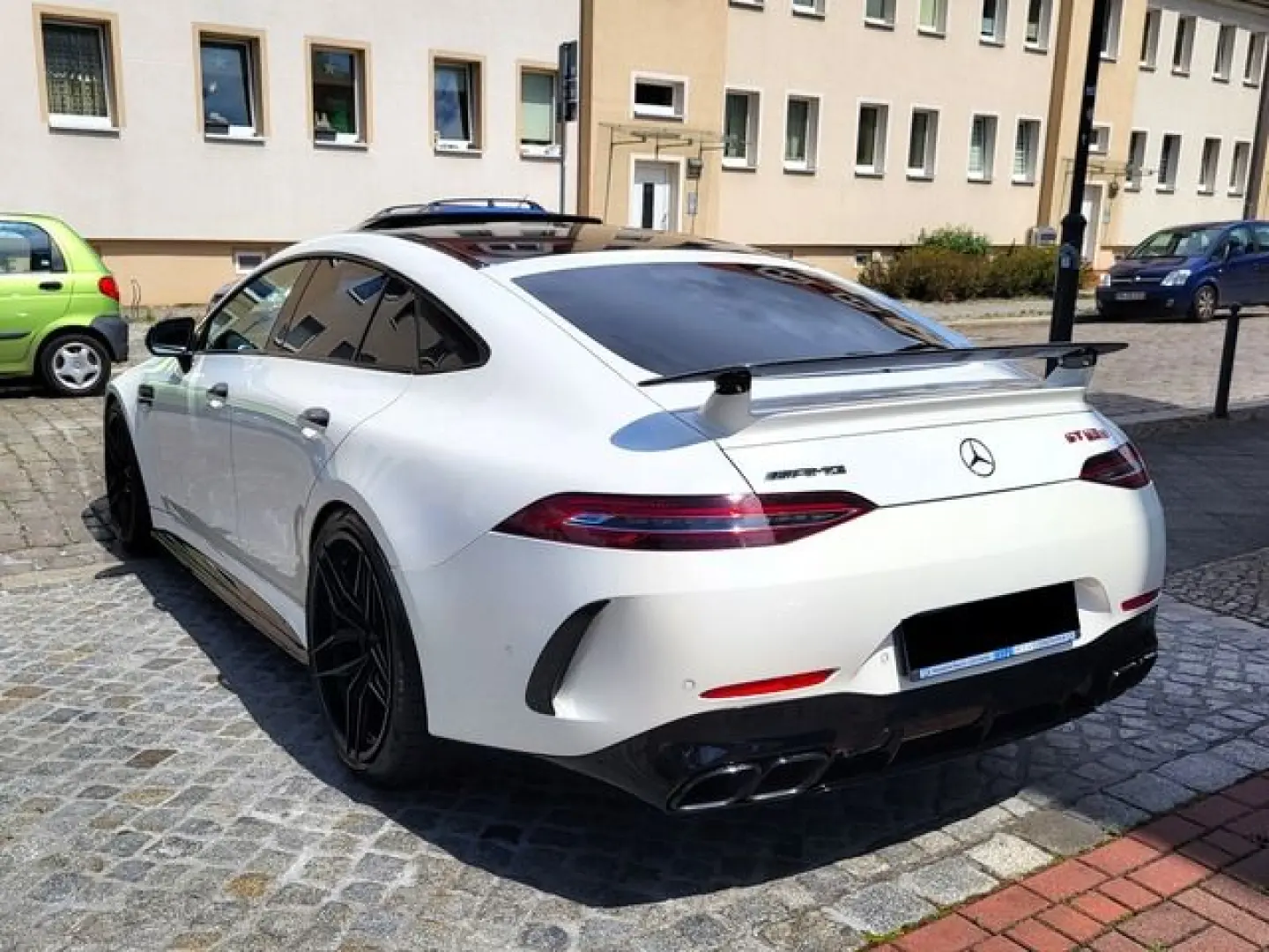 AMG GT 63 4M+ NIGHT CARBON SOFT DIST+ HUD BURM