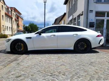 AMG GT 63 4M+ NIGHT CARBON SOFT DIST+ HUD BURM