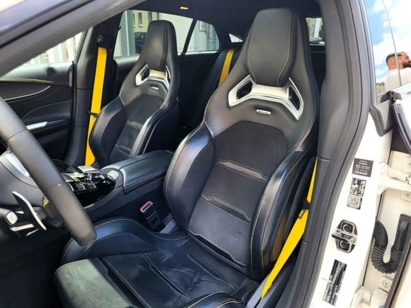 AMG GT 63 4M+ NIGHT CARBON SOFT DIST+ HUD BURM