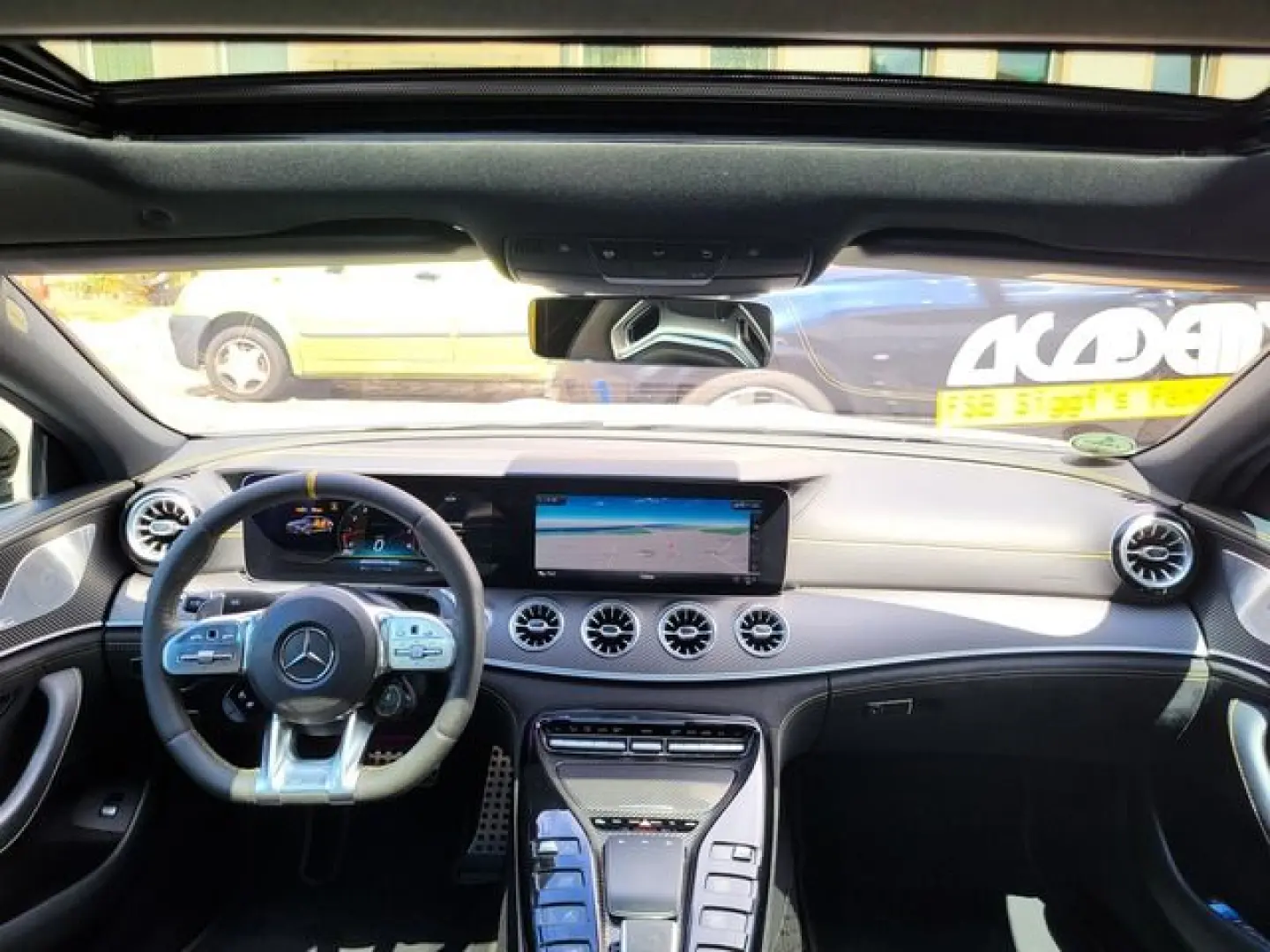 AMG GT 63 4M+ NIGHT CARBON SOFT DIST+ HUD BURM