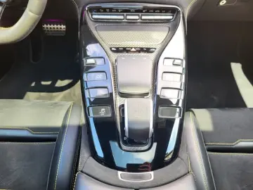 AMG GT 63 4M+ NIGHT CARBON SOFT DIST+ HUD BURM