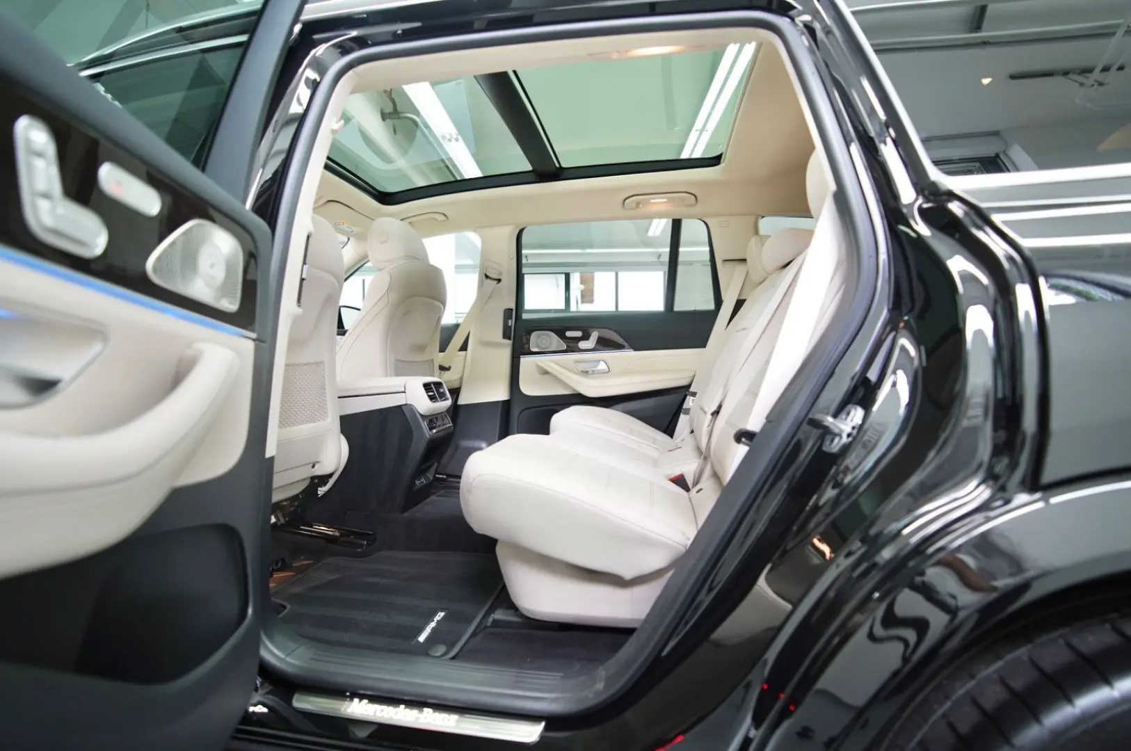 GLS 450 4Matic AMG LINE ADCANCED PLUS-FACELIFT