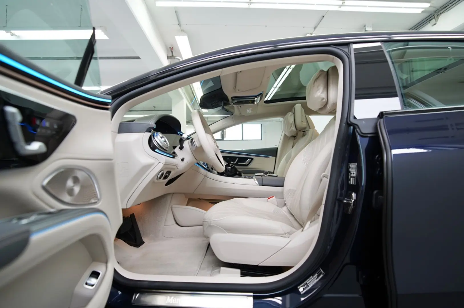 EQS 580 4Matic AMG STYLING / PREMIUM PLUS  PAKET