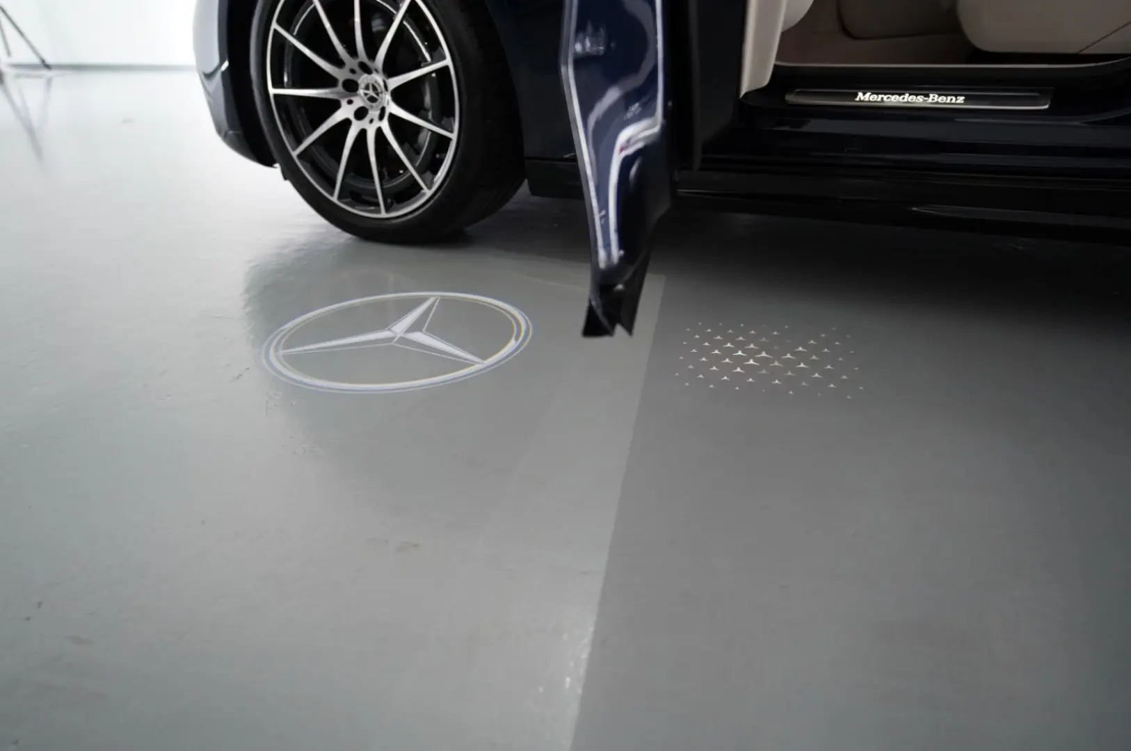 EQS 580 4Matic AMG STYLING / PREMIUM PLUS  PAKET