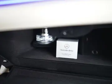 EQS 580 4Matic AMG STYLING / PREMIUM PLUS  PAKET