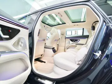 EQS 580 4Matic AMG STYLING / PREMIUM PLUS  PAKET