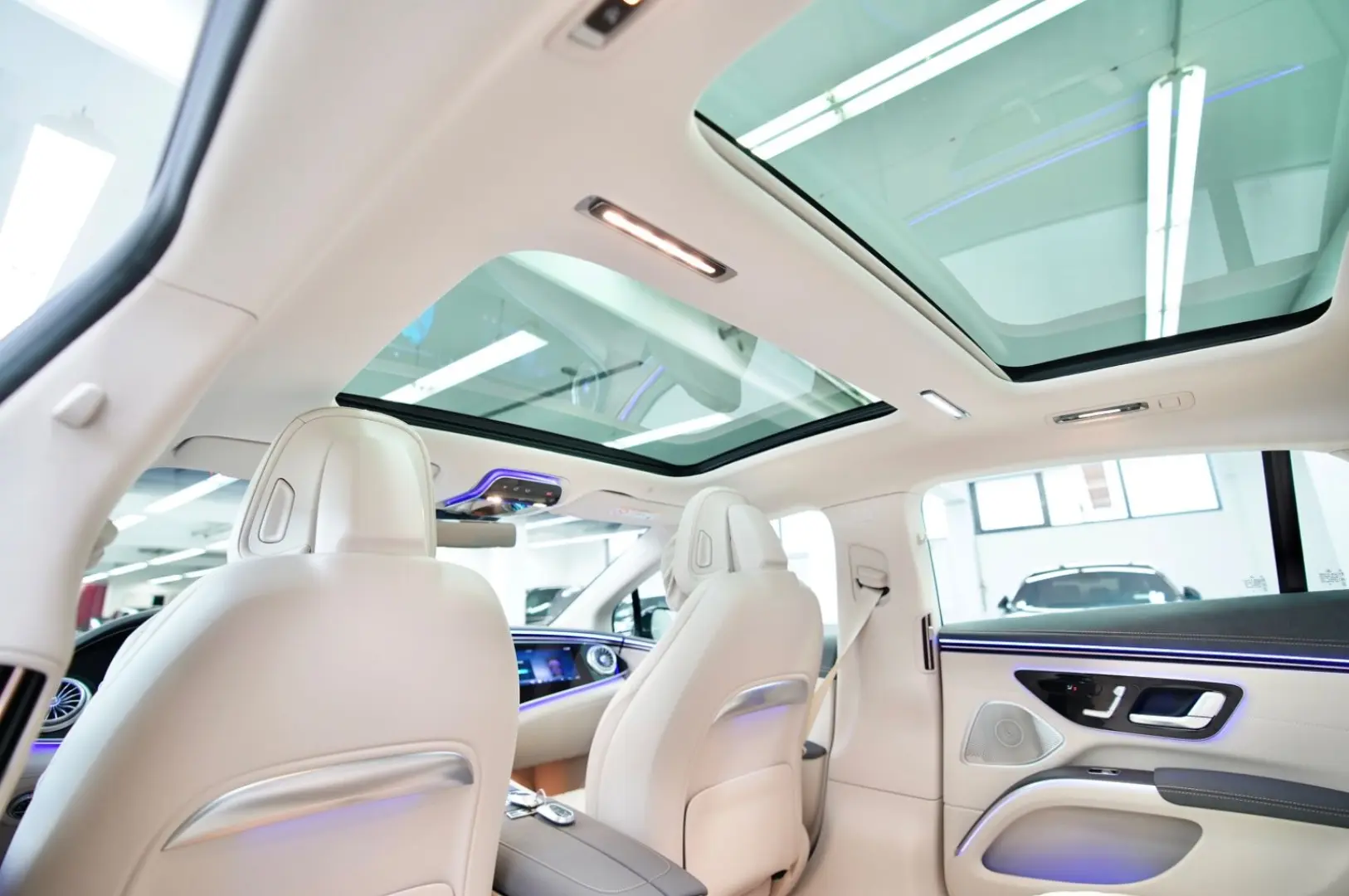 EQS 580 4Matic AMG STYLING / PREMIUM PLUS  PAKET