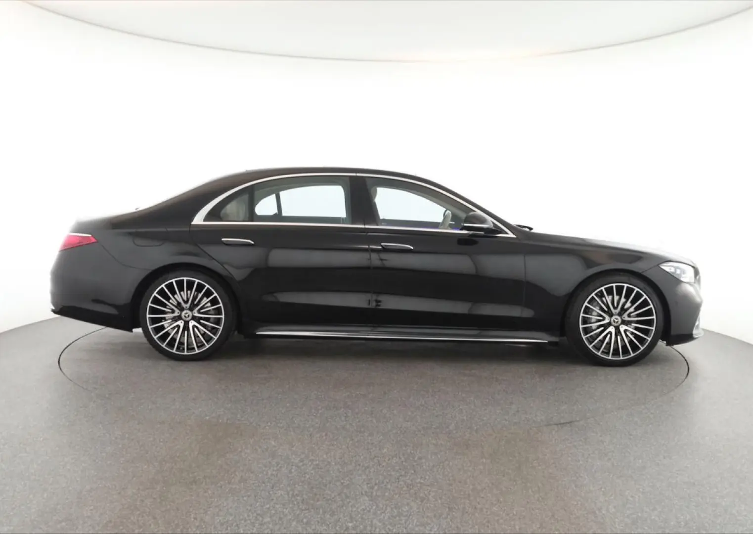 S 580 lang AMG DIGITAL Pano HUD HighEndFond 21