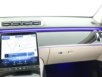 S 580 lang AMG DIGITAL Pano HUD HighEndFond 21