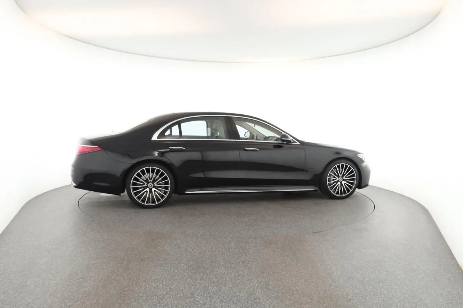 S 580 lang AMG DIGITAL Pano HUD HighEndFond 21