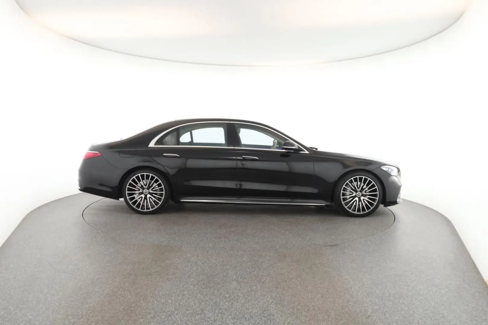 S 580 lang AMG DIGITAL Pano HUD HighEndFond 21