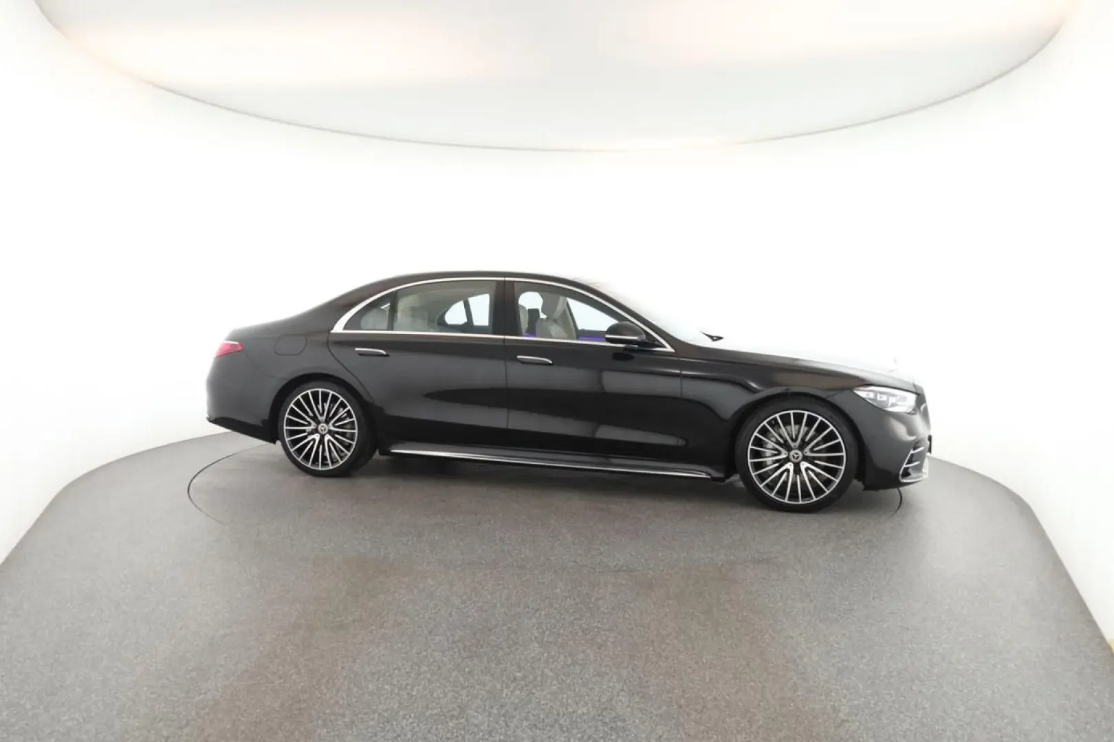 S 580 lang AMG DIGITAL Pano HUD HighEndFond 21