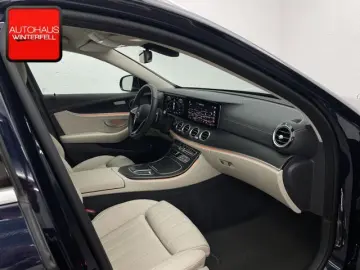 E 300 de T EXCLUSIVE KEYLESS+AUGMENTED+AMBIENTE+