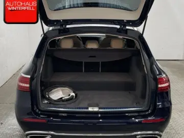 E 300 de T EXCLUSIVE KEYLESS+AUGMENTED+AMBIENTE+