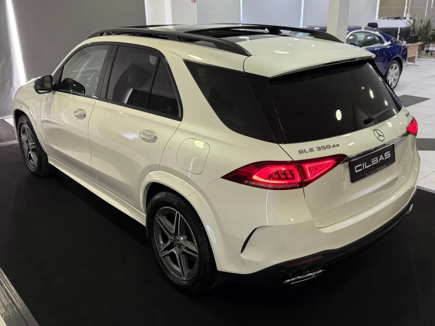 GLE 350 de AMG-Line *AIR*DIST*360*PANO*STHZ*HUD*
