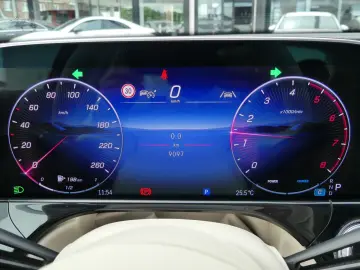 E 200 Avantgarde Advanced Plus +SuperScreen+360°