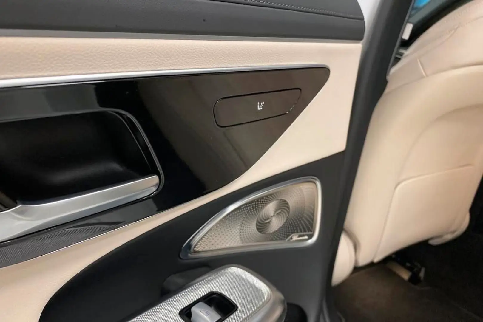 E 220d 220 d AMG Line Premium Plus 197hp HUD VAT