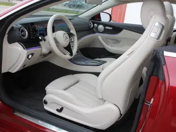 E 220 d Coupé Cp. PANORAMA Burmester AHK BEIGE