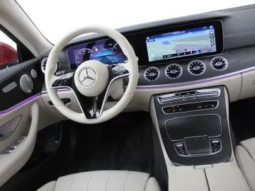 E 220 d Coupé Cp. PANORAMA Burmester AHK BEIGE