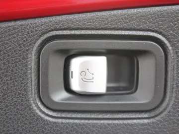 E 220 d Coupé Cp. PANORAMA Burmester AHK BEIGE