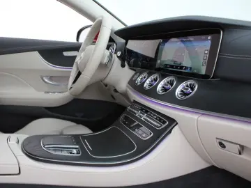 E 220 d Coupé Cp. PANORAMA Burmester AHK BEIGE