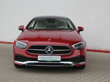 E 220 d Coupé Cp. PANORAMA Burmester AHK BEIGE