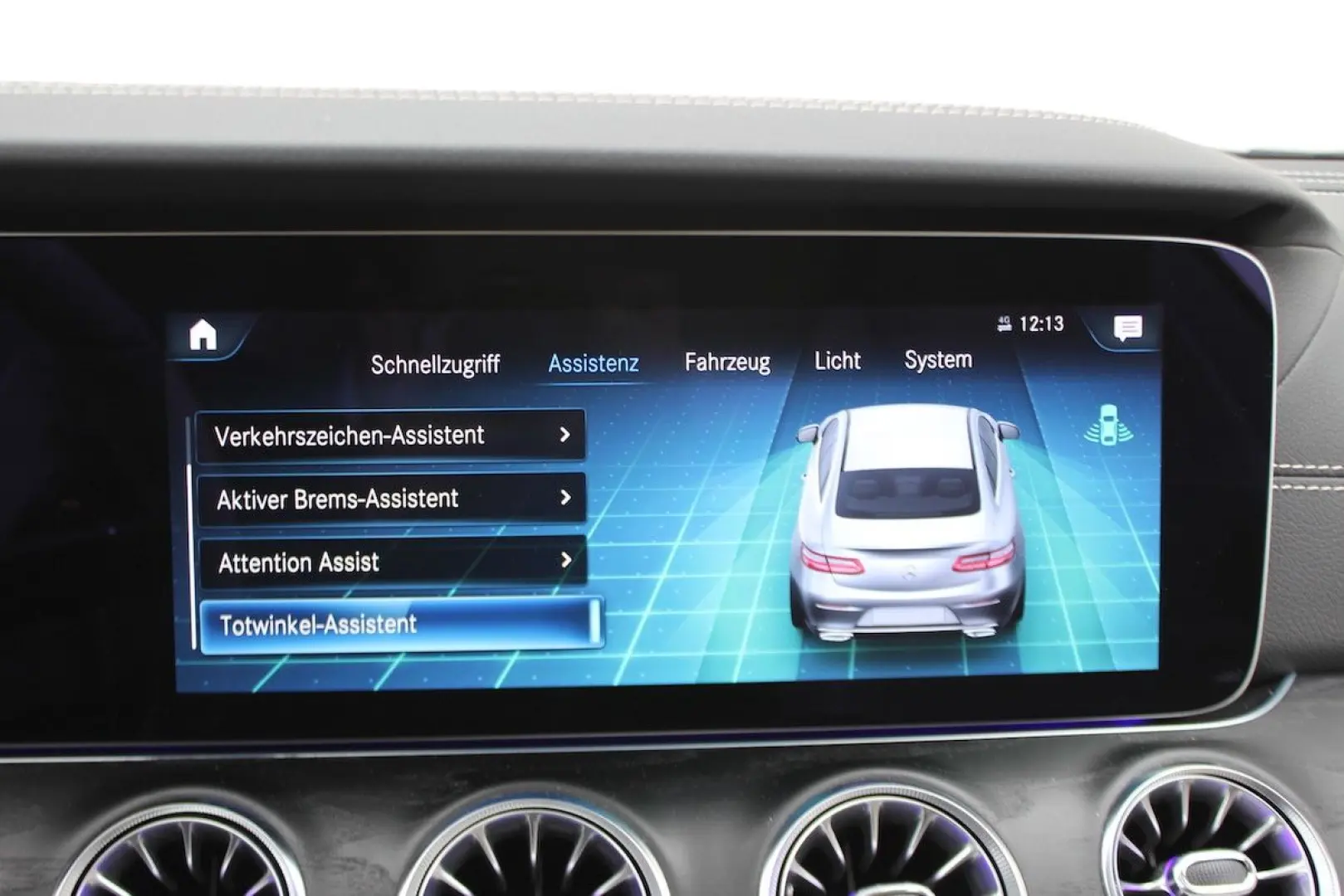 E 220 d Coupé Cp. PANORAMA Burmester AHK BEIGE
