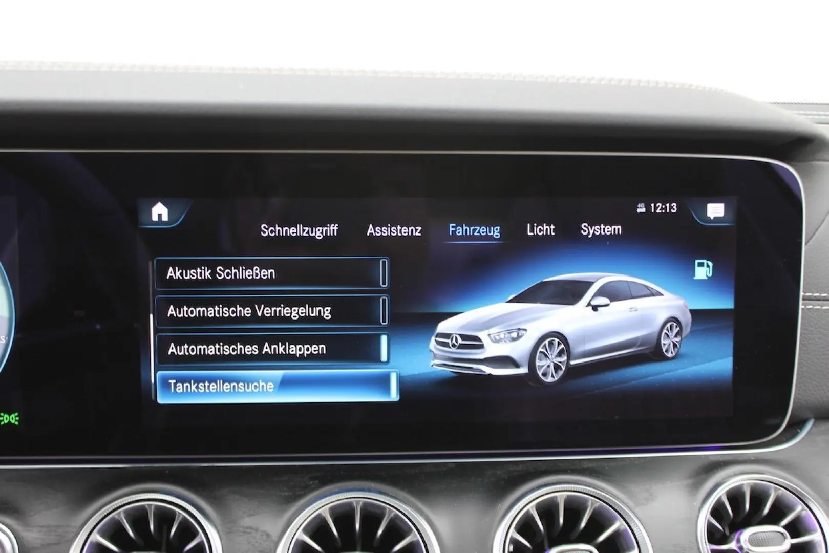 E 220 d Coupé Cp. PANORAMA Burmester AHK BEIGE