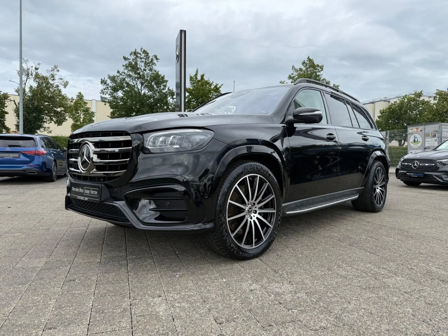 GLS 450 d 4M AMG Ultimate Burmester AHK Night