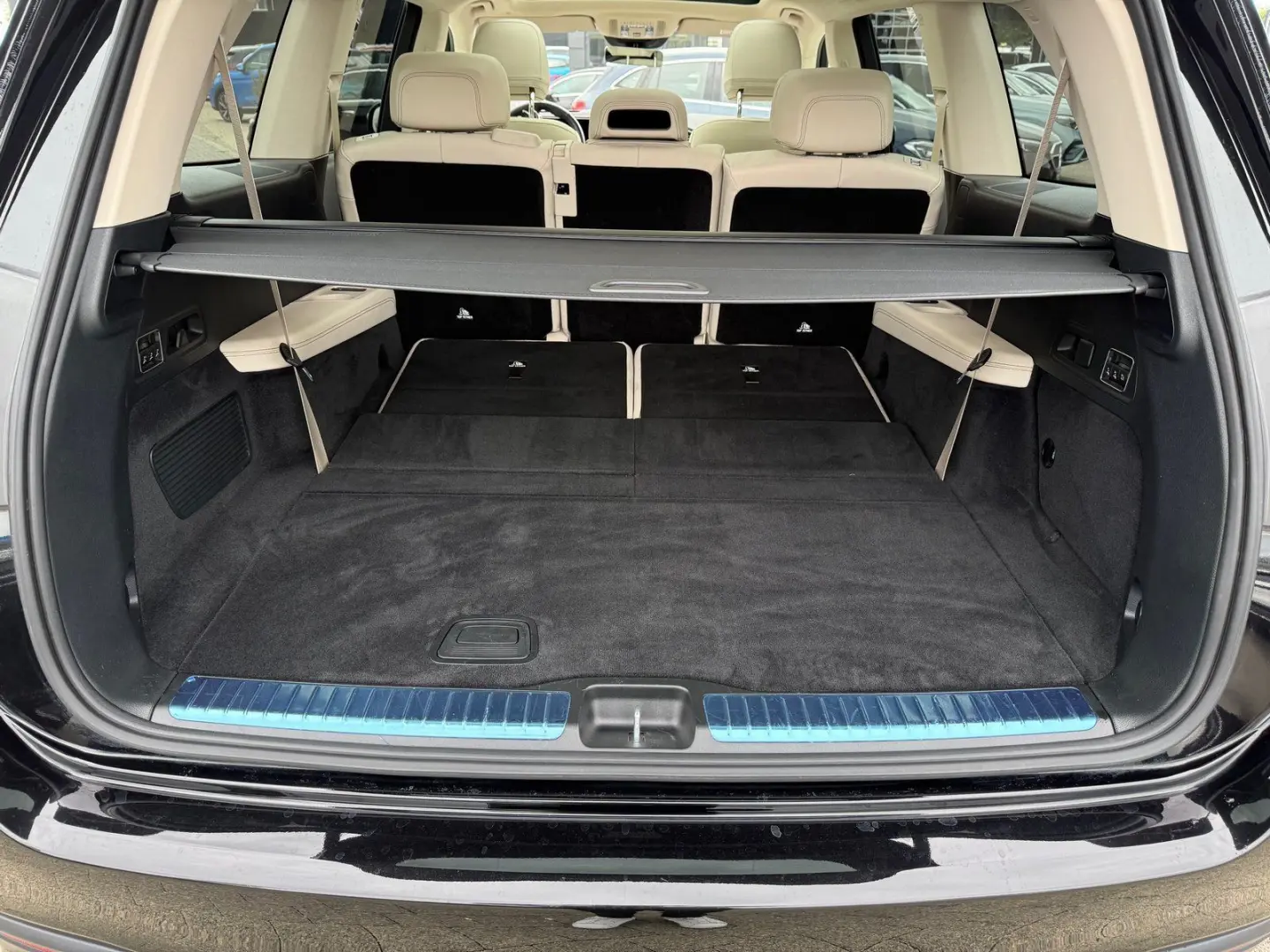 GLS 450 d 4M AMG Ultimate Burmester AHK Night