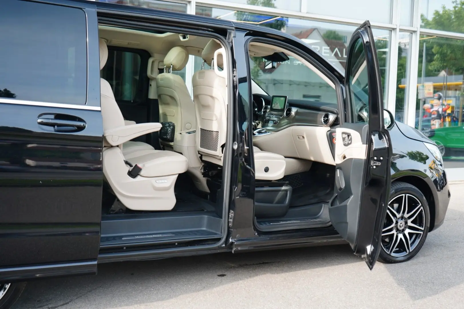 V 300 d 4M EXCLUSIVE EDITION AMG-Line