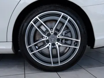 E 53 AMG T 4Matic+*SPORTABGAS*DESIGNO*NAPPA*1.HD