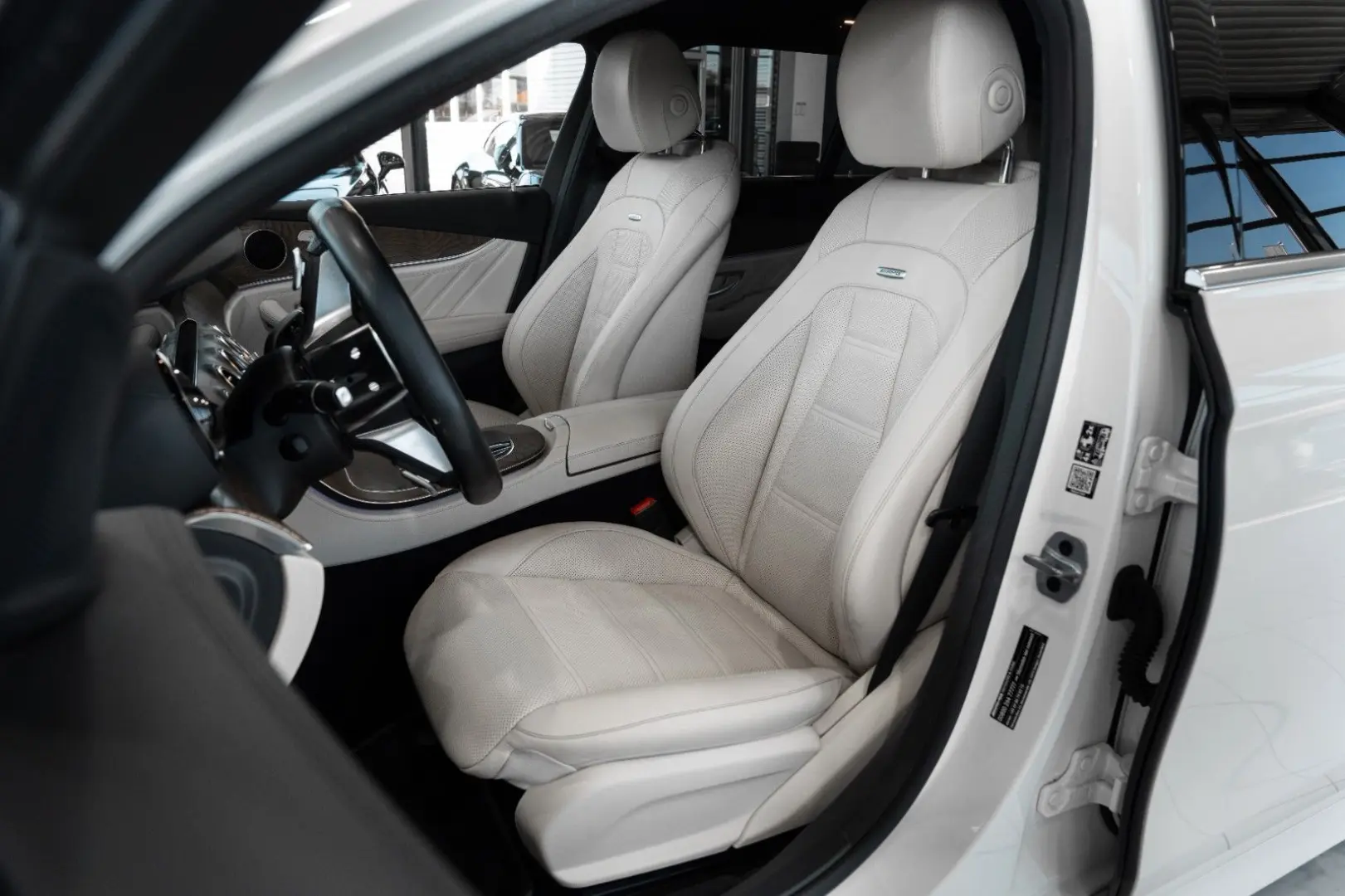 E 53 AMG T 4Matic+*SPORTABGAS*DESIGNO*NAPPA*1.HD