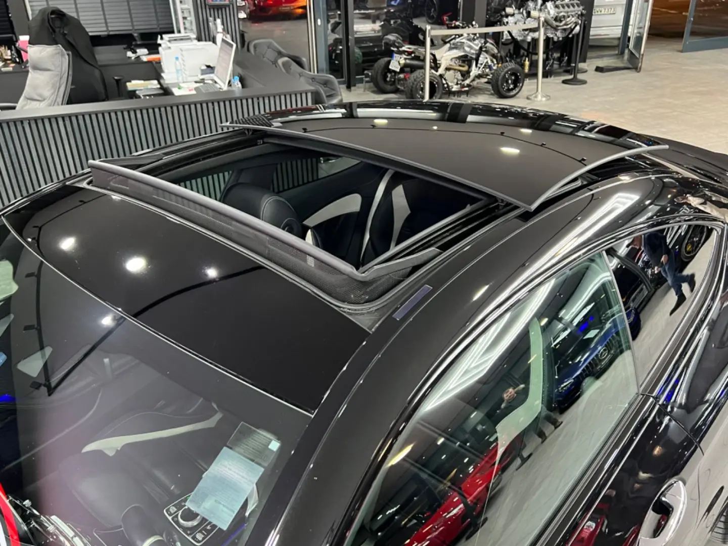 C 63 AMG S +PANO+CARBON+360*KAMERA+FAHRASS.