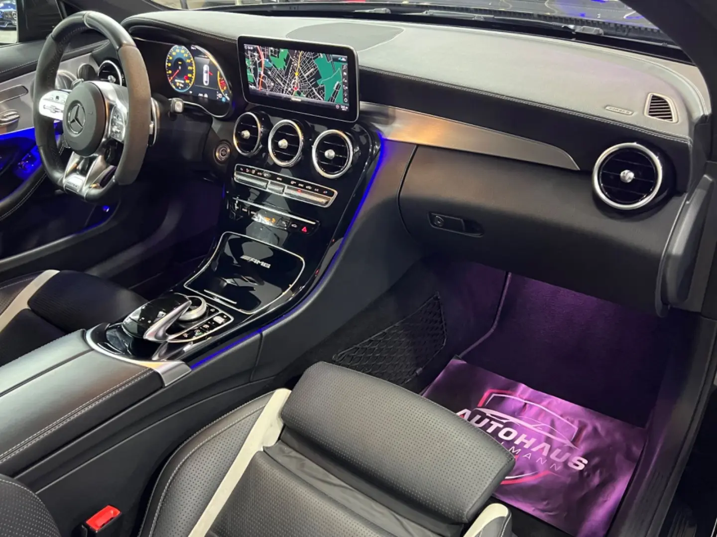 C 63 AMG S +PANO+CARBON+360*KAMERA+FAHRASS.
