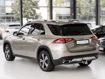GLE 450 4Matic*1.HAND*MULTIBEAM*WALNUSSHOLZ*AHK*