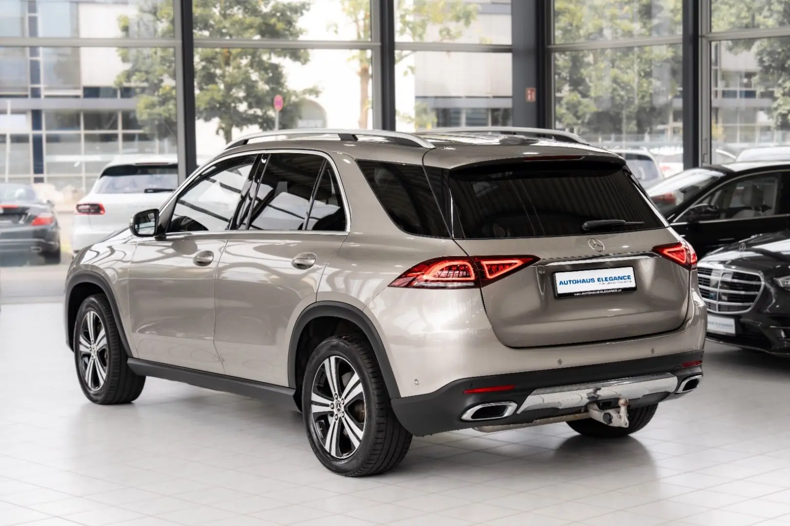 GLE 450 4Matic*1.HAND*MULTIBEAM*WALNUSSHOLZ*AHK*