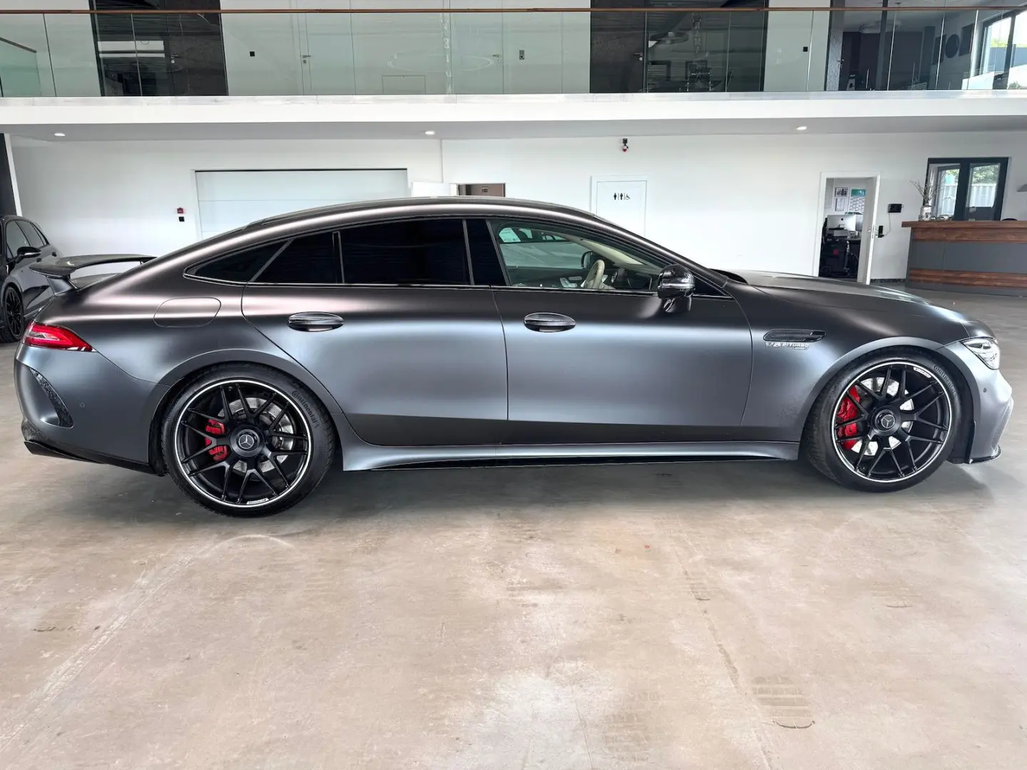 AMG GT 63 4M+ DISTRONIC+ AIRMATIC Aerodynamik KE