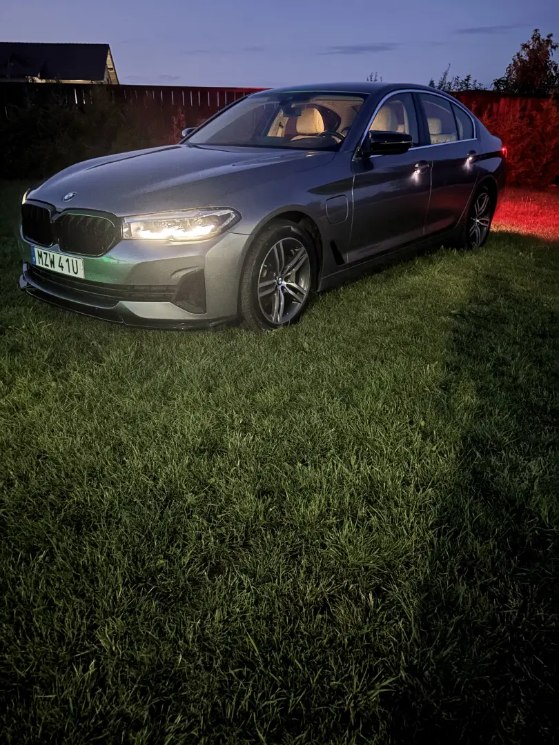BMW 530