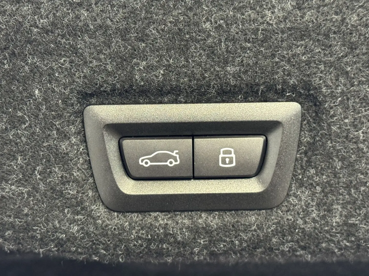 M5 Lim. ACC Sitzlüftung Drivers CarbonExt. B&W