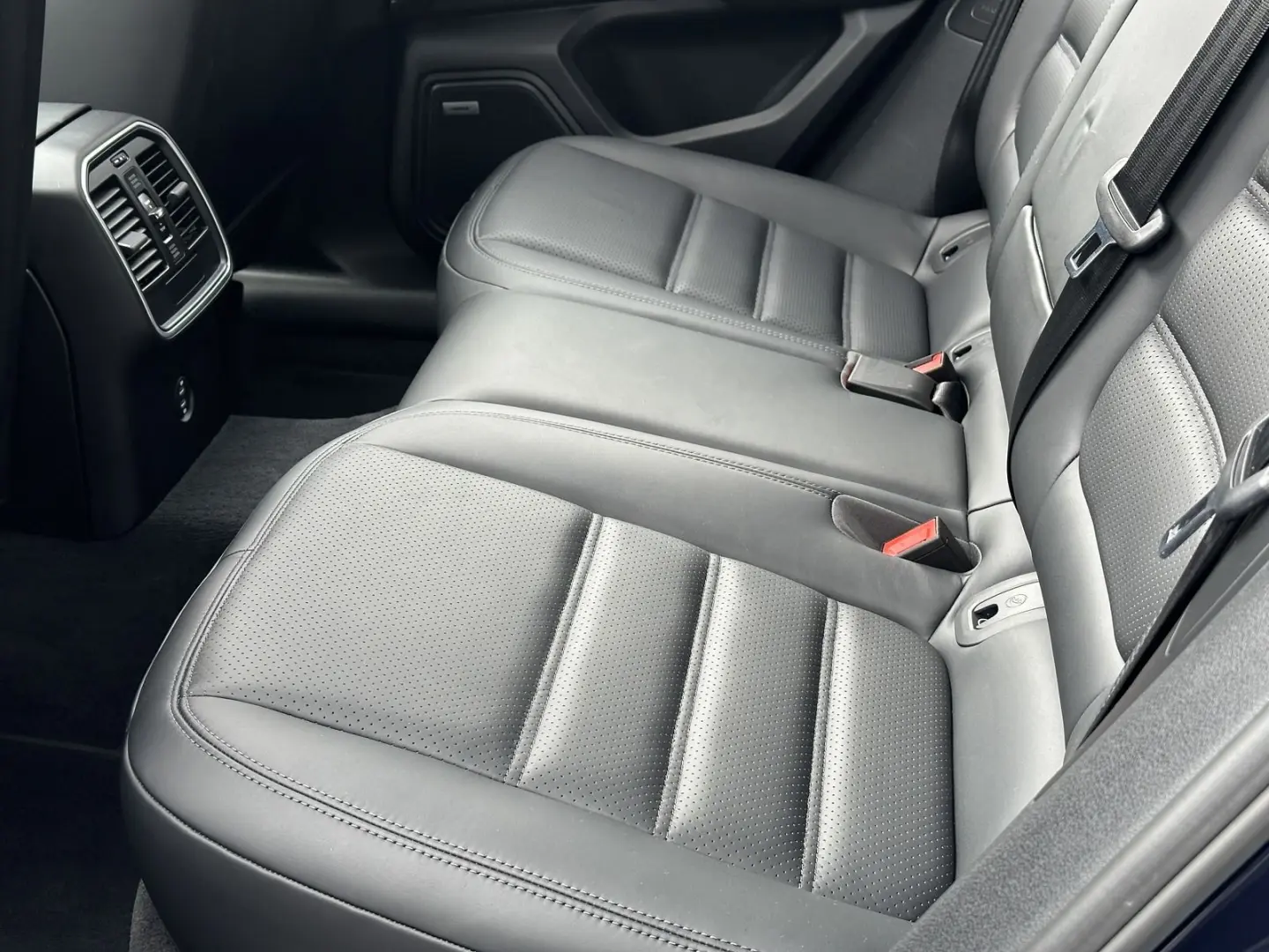 Macan Turbo 21 TURBO*SPORTDESIGN*PANAROMA*BOSE*L