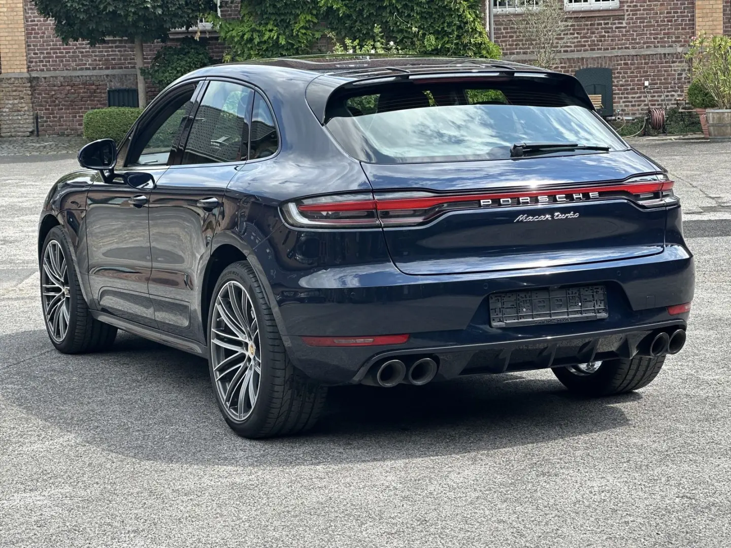 Macan Turbo 21 TURBO*SPORTDESIGN*PANAROMA*BOSE*L