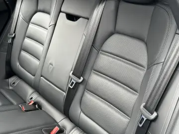 Macan Turbo 21 TURBO*SPORTDESIGN*PANAROMA*BOSE*L