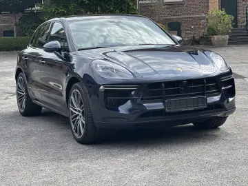 Macan Turbo 21 TURBO*SPORTDESIGN*PANAROMA*BOSE*L
